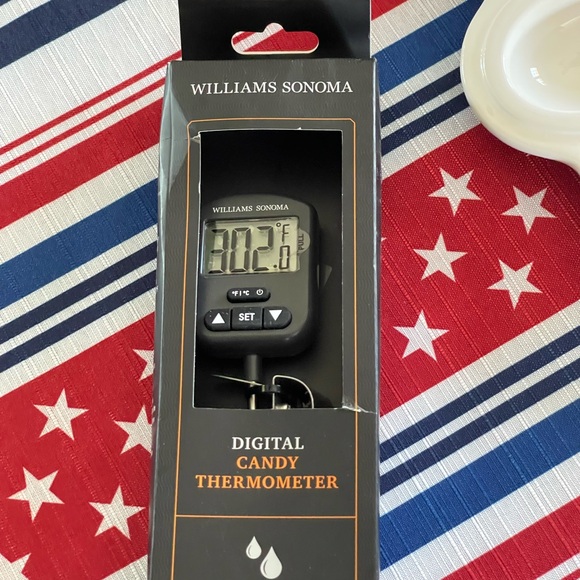 Williams Sonoma Black and Orange Digital Thermometer - Picture 1 of 14